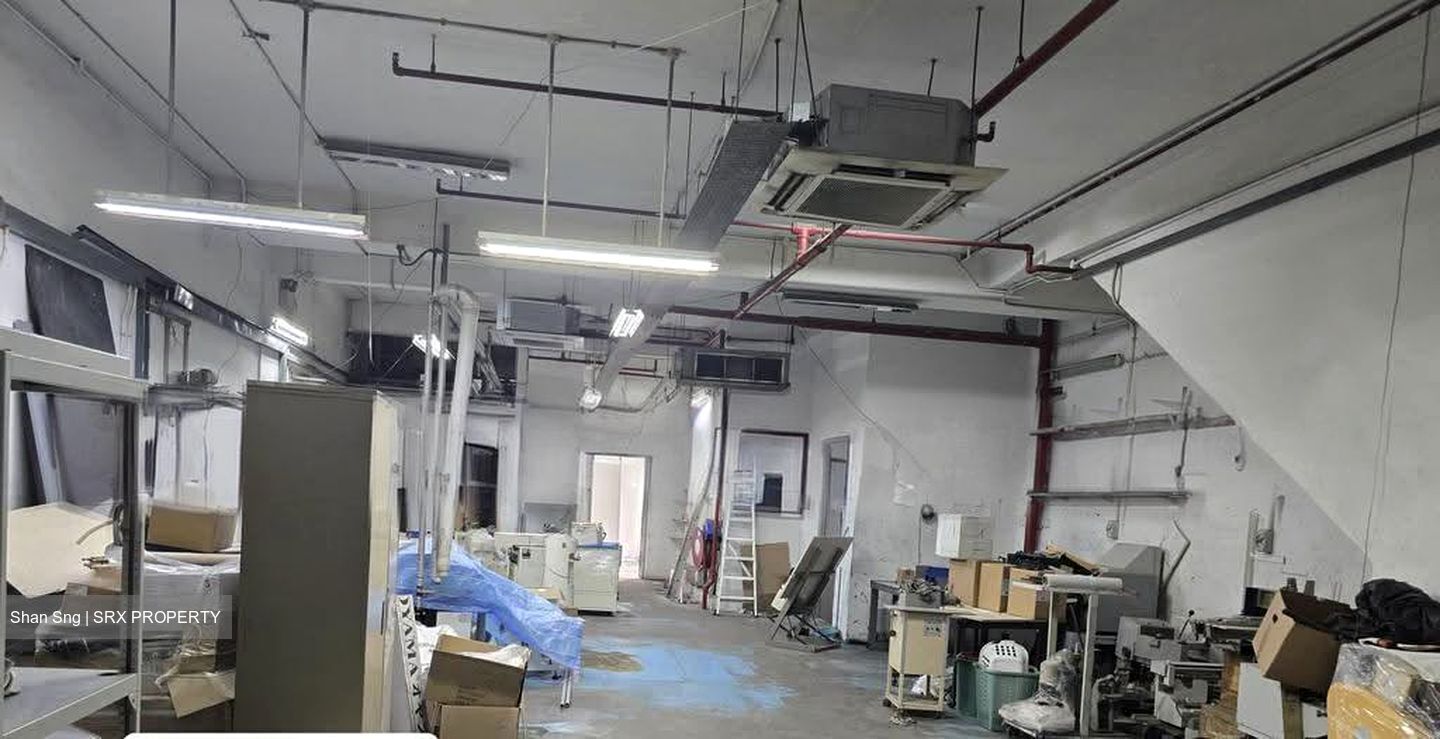 Kb Industrial Building (D14), Factory #630096411